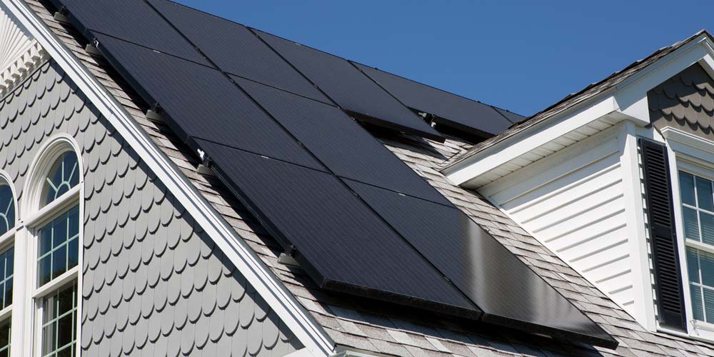 Blue or black solar panels: Which is better for your home?