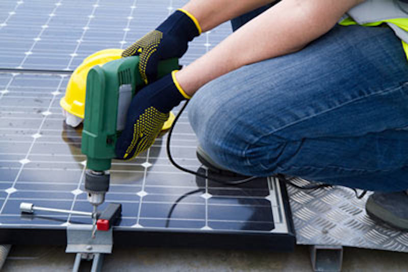 What are the steps to a solar panel installation?